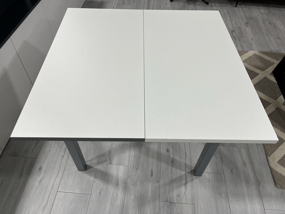 Mesa leroy portus