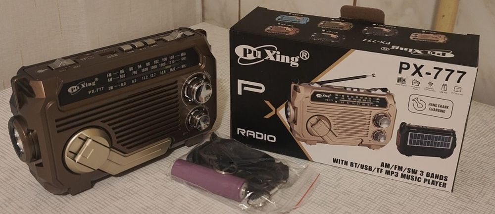 Baterie radiowe + latarka zestaw