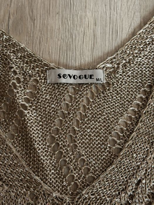 Złoty błyszczący sweterek z dekoltem V | M/L | nowy