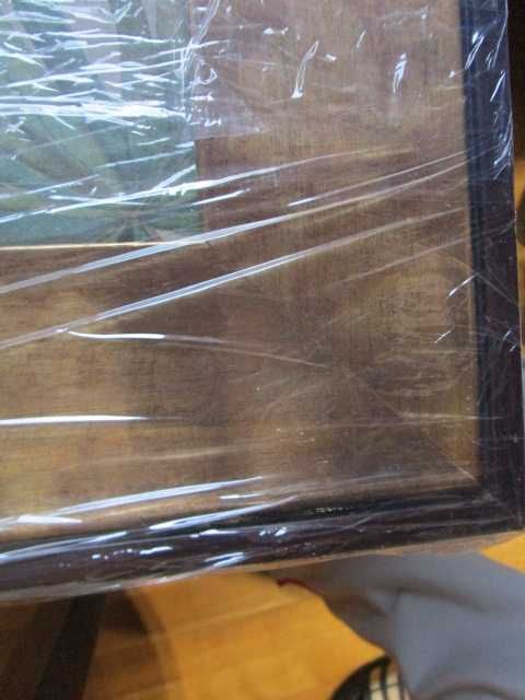 Excelente moldura em madeira 30 x 25 cm