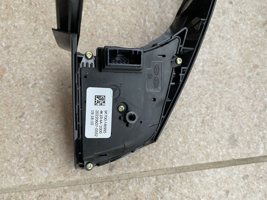Panel kierownicy Kia Ceed 96700-M6995