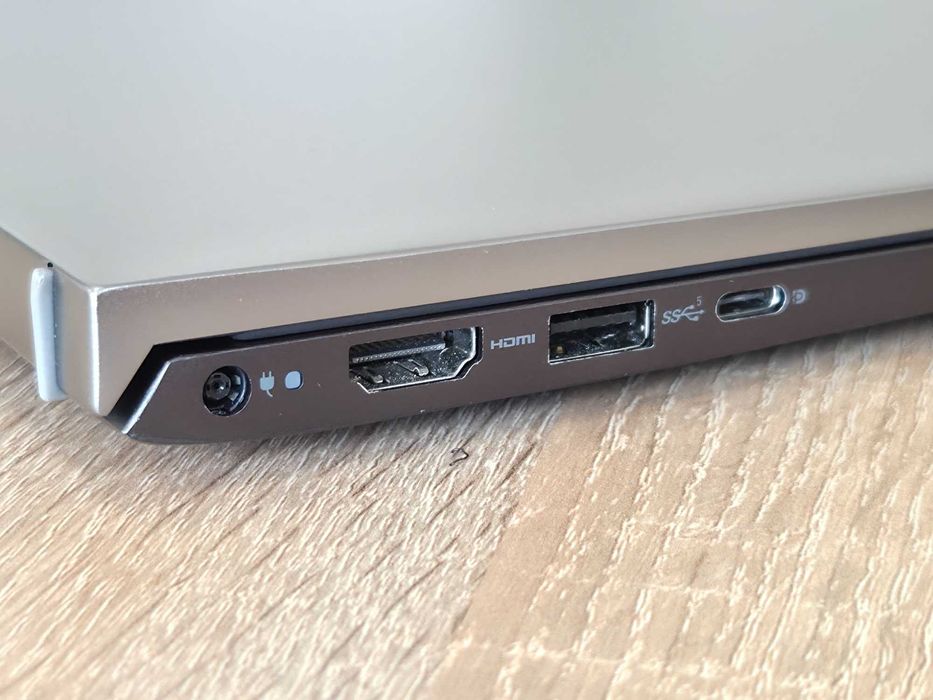Ноутбук Dell Vostro 15.6" 5515 Ryzen 7-5700U/32GB/SSD 512GB /Win 11P