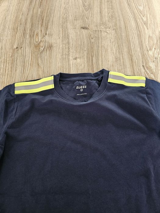 T- shirt chłopięcy Guess