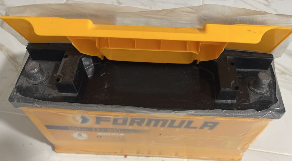 Комплект: акумулятор 100Ah+інвентор+зарядний пристрій