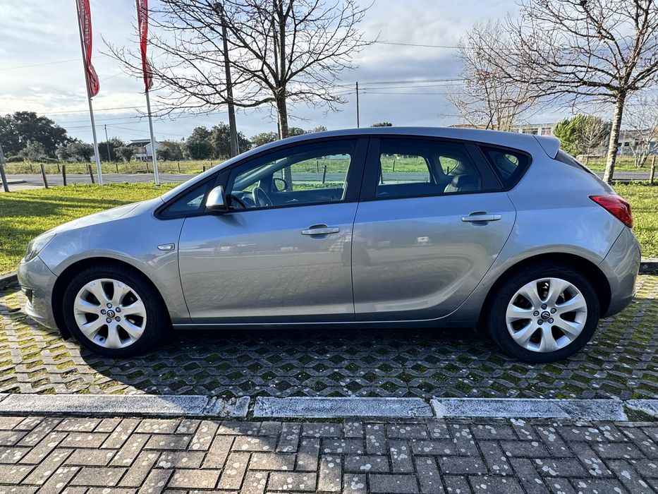Opel Astra de 2012 — photo 3