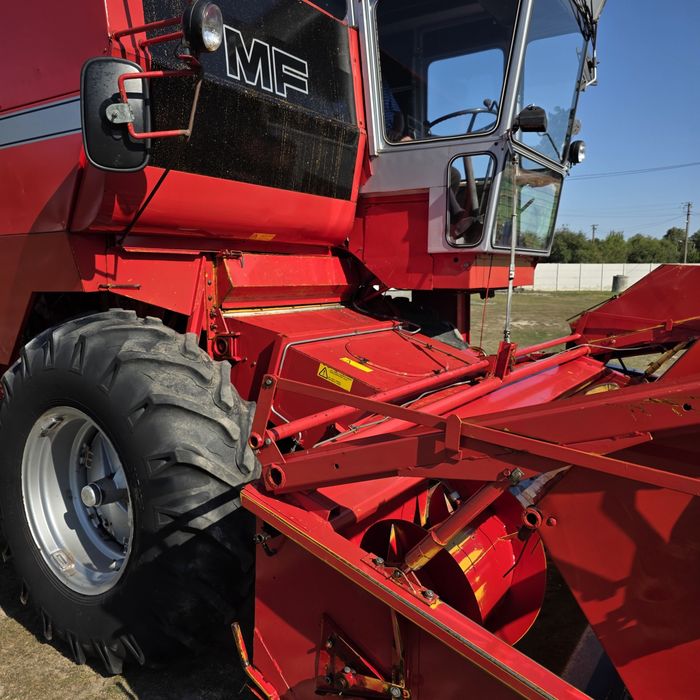Комбайн Massey Ferguson 20 430