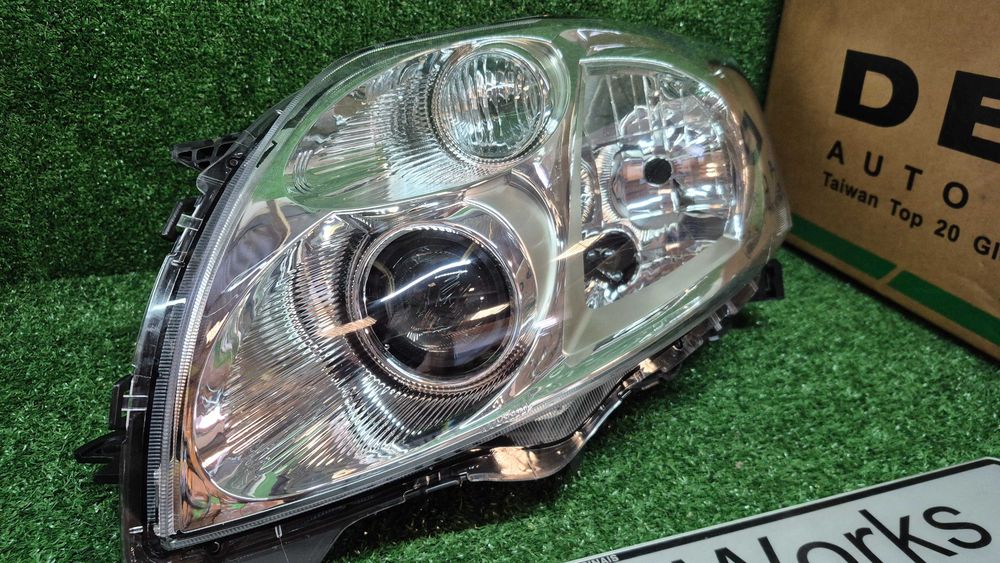 Otica Farol Esquerdo Toyota Auris E15 2007 a 2009 Ref. 212-11M5LMLD-EM NOVO