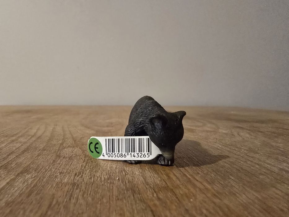 Schleich młody czarny niedźwiedź figurka model wycofany z 2003 r.