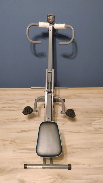 Przyrząd do ćwiczeń Sky Crunch HMS