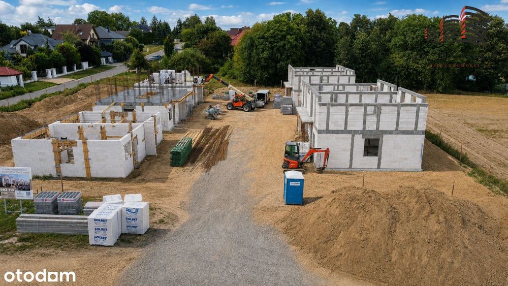 *Premiera Nowej Inwestycji* - Modrzewiowa Park