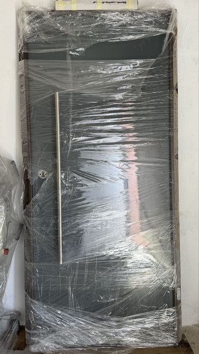 Porta blindada de exterior (200cmx 85cm) Nova