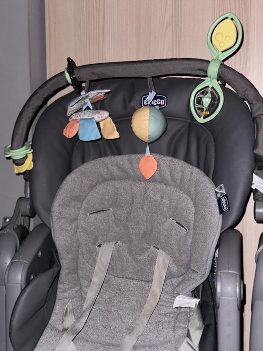 Стільчик для годування Polly Magic Relax