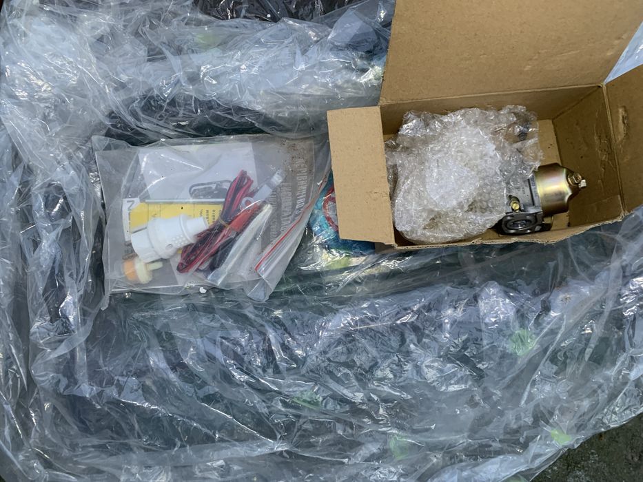 Продам Генератор,разом з балонами,майже Новий.торг