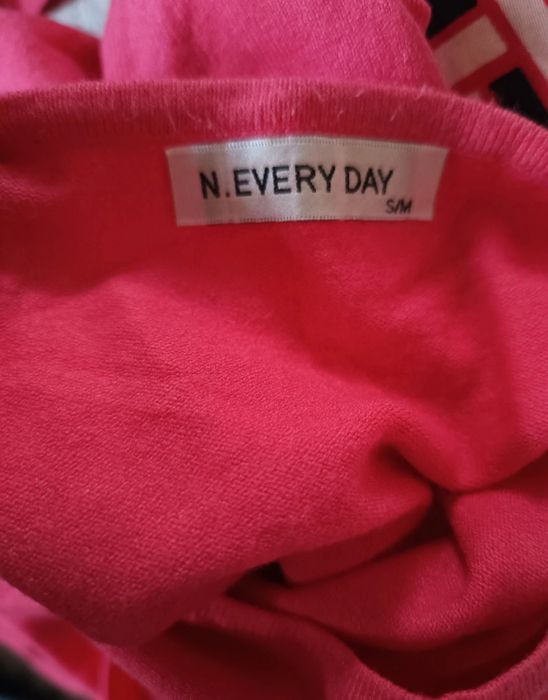 Sweterek oversize nietoperz S M pacha do 76x2 modal milutki  cekiny