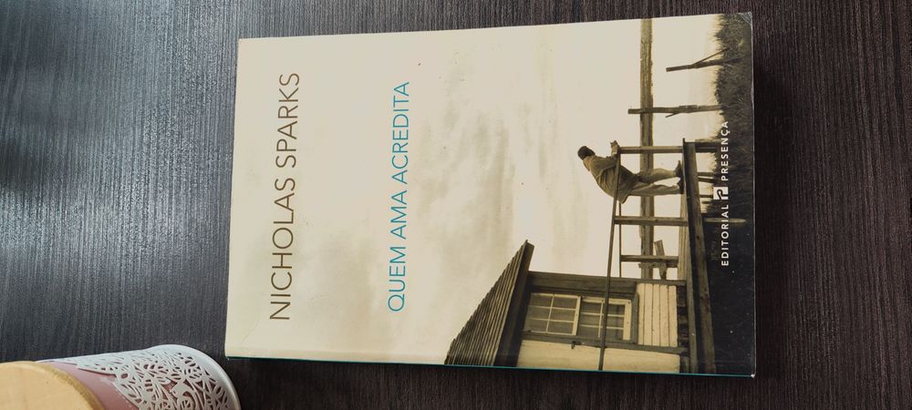 Livro Quem Ama Acredita