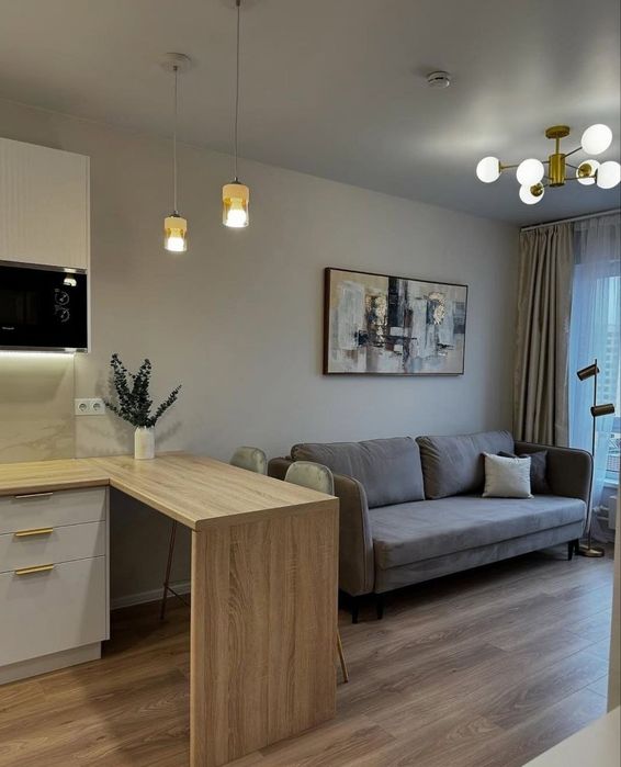 Свет не отключают,центр,новострой,вид моря,балкон,пр.Шевченко,подобово