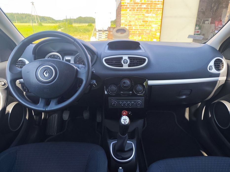 Renault Clio 3 2005r 1.6 benzyna