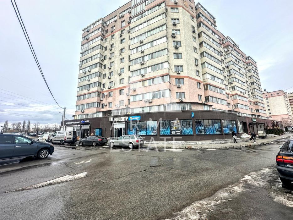 Продаж приміщення ЖК Софія, Франка 6, фасад, вітражі, 530м, 2 входи,