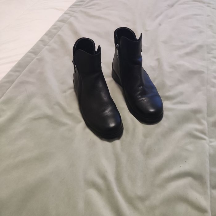 Um par botas senhora