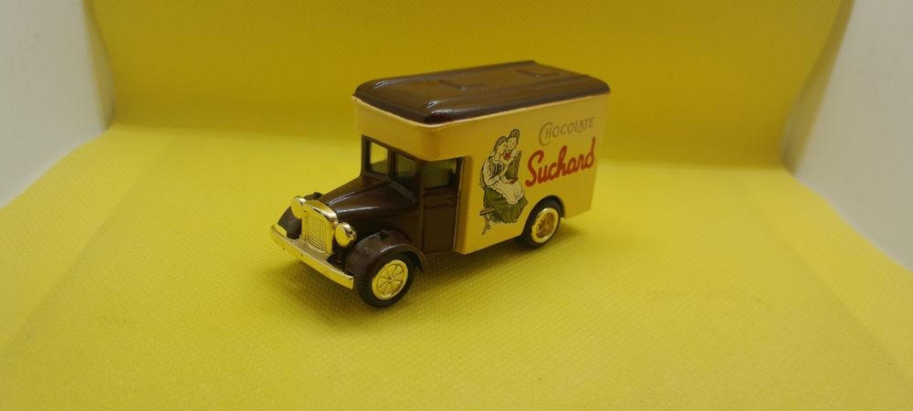 20 Miniaturas Carrinhas Transporte