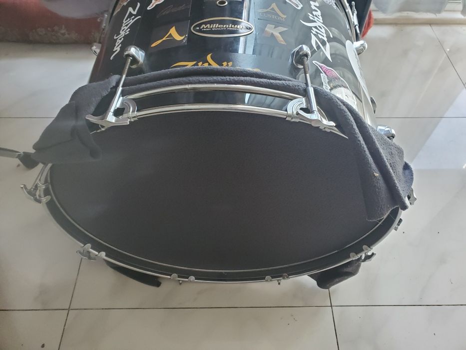 bombo 22x16 millenium