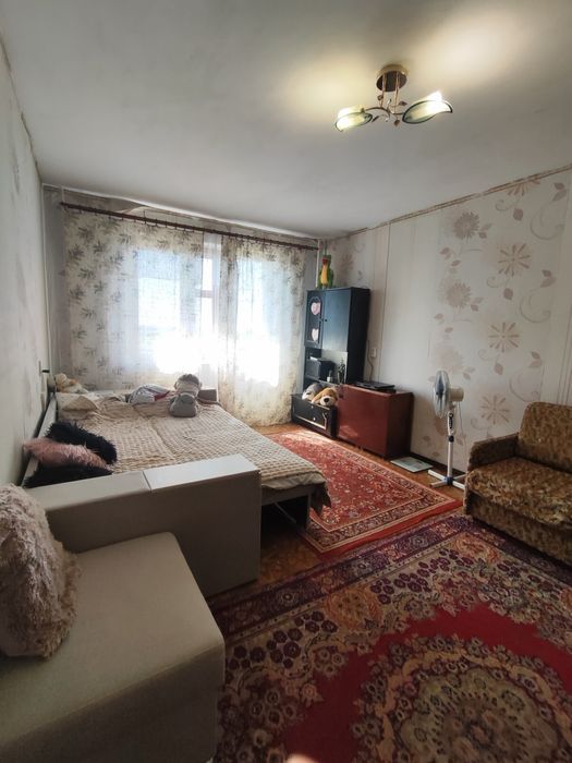Продається 2 кім квартира з великими кухнею та балконом /297 квартал
