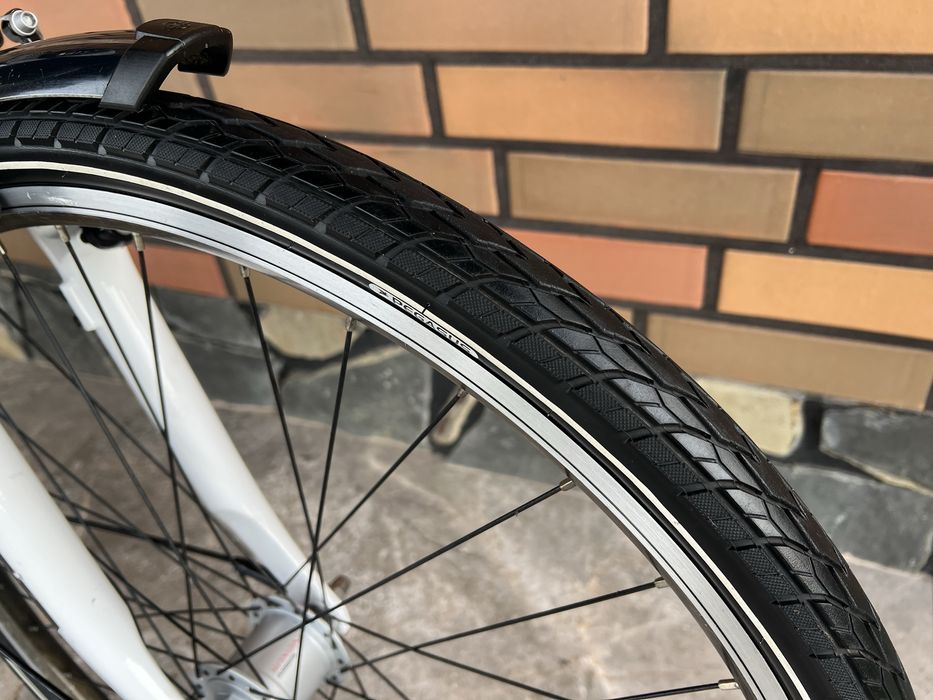 Велосипед з Німеччини Pegasus Piazza  28