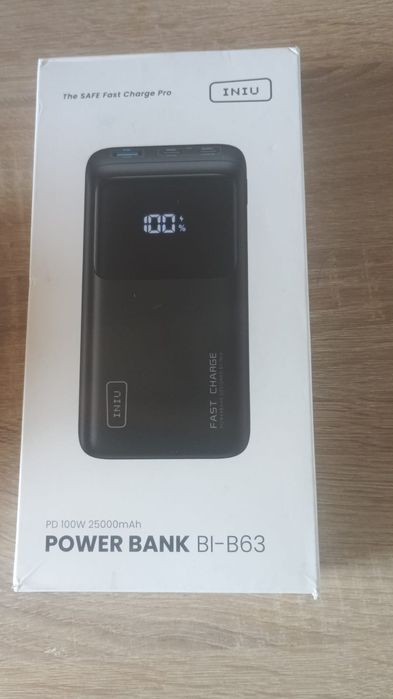 Powerbank nowy .