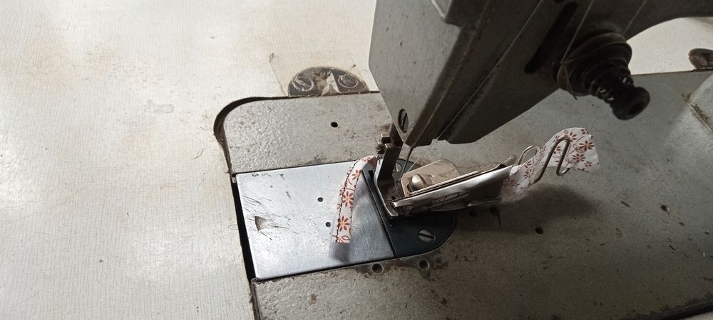 Промислова швейна машинка 1022кл.