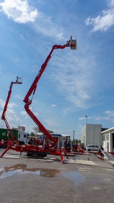 Podnośnik koszowy CMC 27m