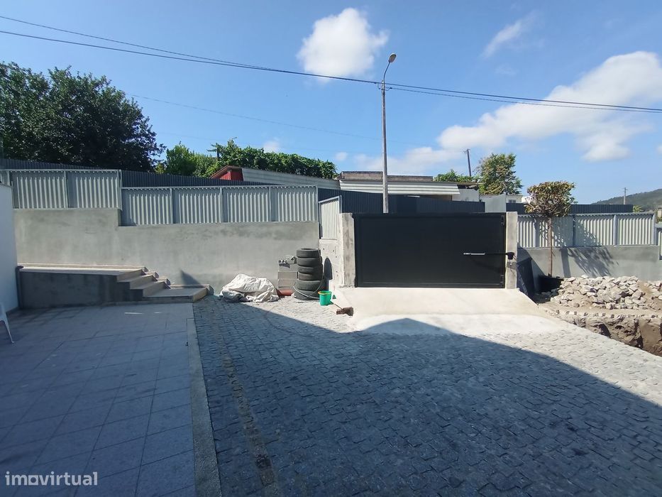 Moradia T3 em Fornelos