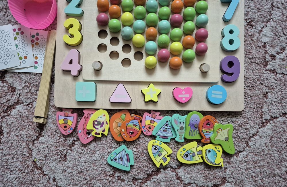 Іграшка для малюків Metoo сортер 5 в 1 та дерев'яні вкладиші