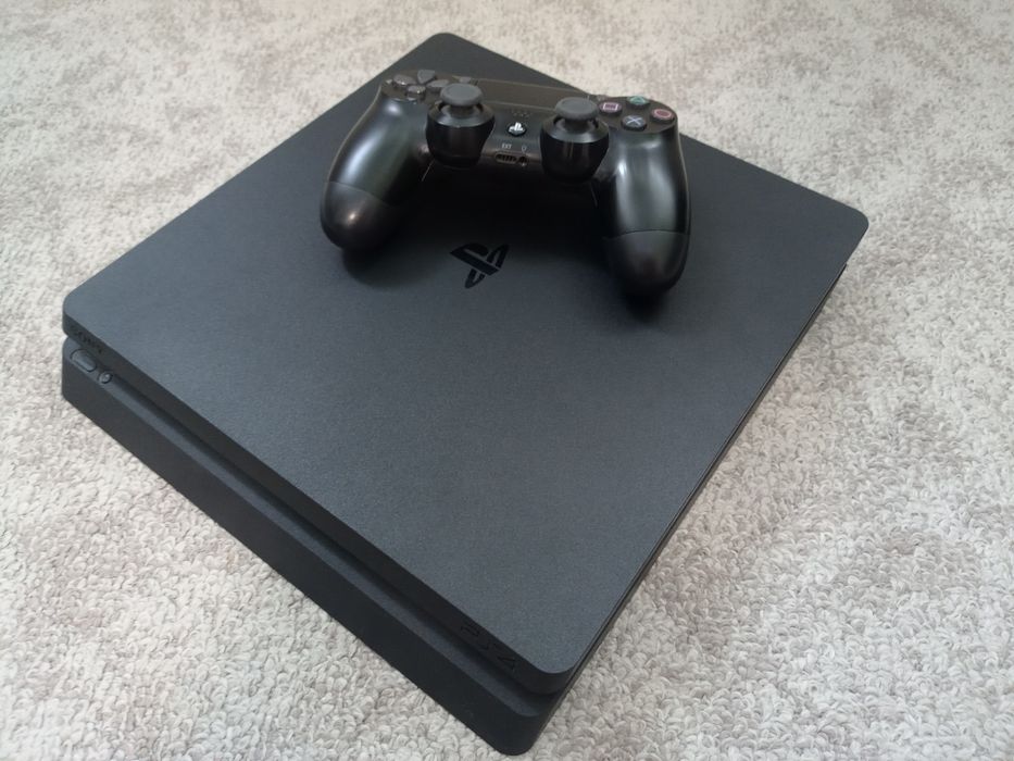 Playstation 4 Slim 1TB