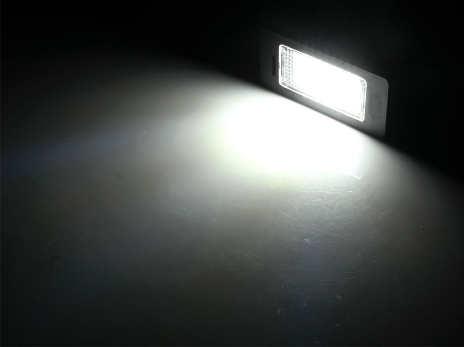 Lampki LED Podświetlenie Tablicy AUDI A3 8P A8 A4 B6 B7 A6 C6 Q7 Sklep