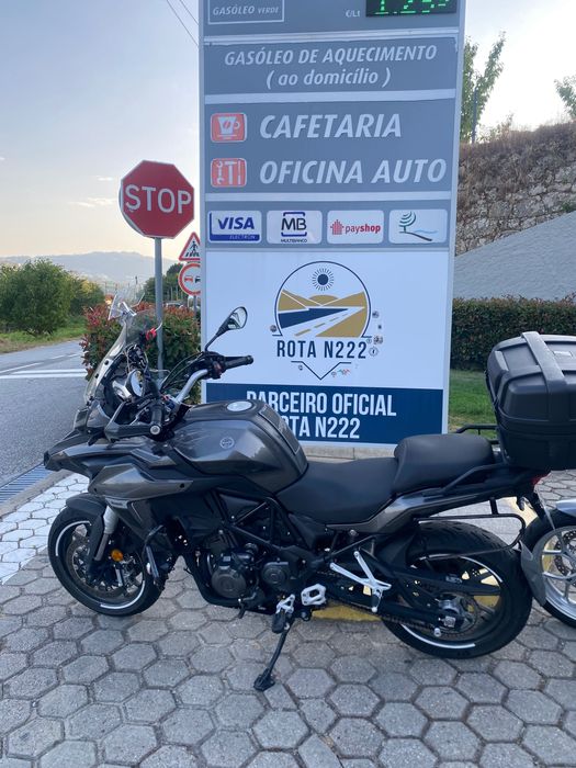 Benelli trk 502 usada