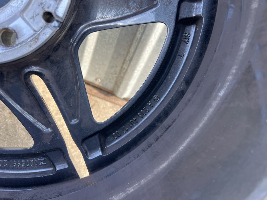 Alufelgi lato Mercedes c w206 AMG 18 5x112 nowy model opony pirelli