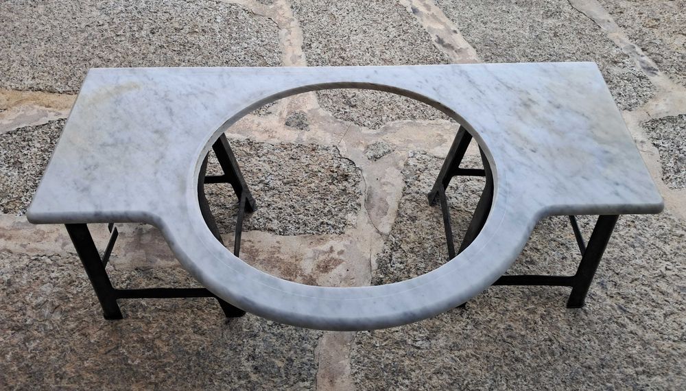 Pedra mármore com lavatório ROCA, de embutir