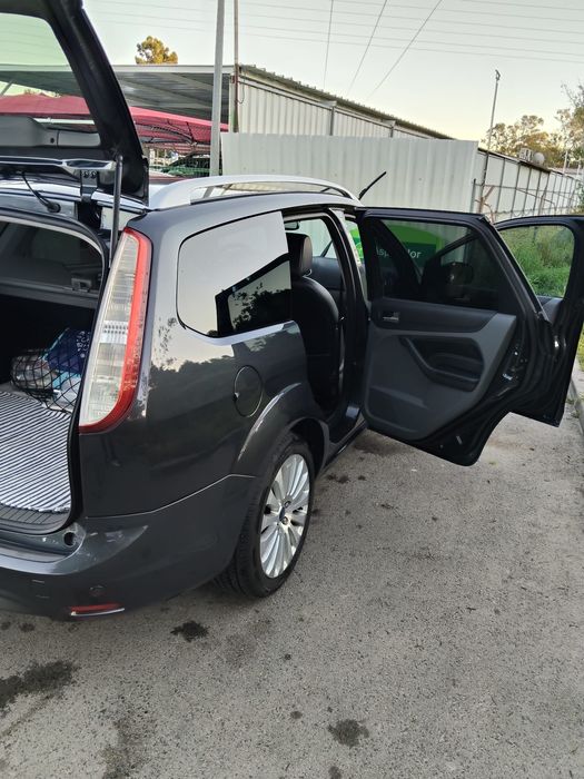 Ford Focus em bom estado