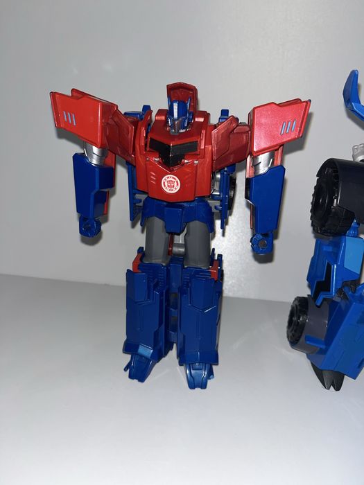 Transformers hasbro