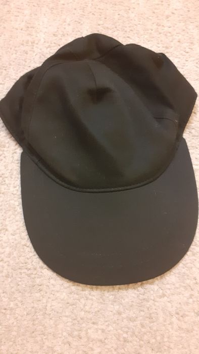 Czapka policyjna wojskowa