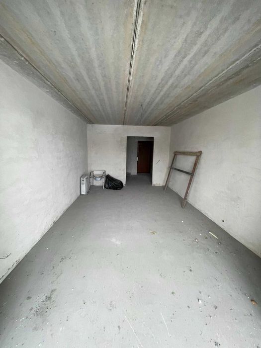 Продаж 1 км квартири на Крушельницькій в центрі у новому будинку