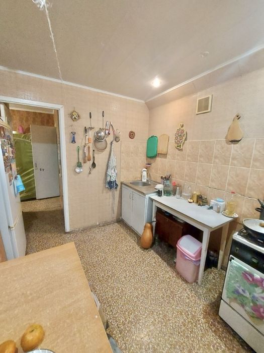 Продаж 2-кімн кв 4/9 по вул Нижньодніпровській