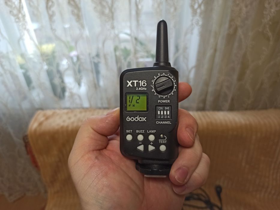 Студійне світло, Godox sk 200ii,  синхронізатор, стійка,комплект,