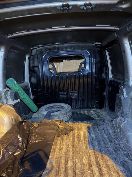 Fiat doblo ano 2002 1.9 diesel 180 mil km direçao assistida muito boa de mecanica bom preço