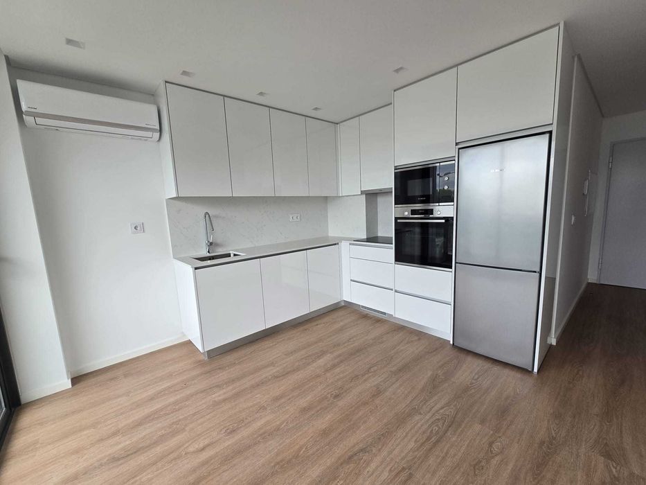Apartamento T0 Novo e Pronto Habitar- Sra. da Hora, Matosinhos