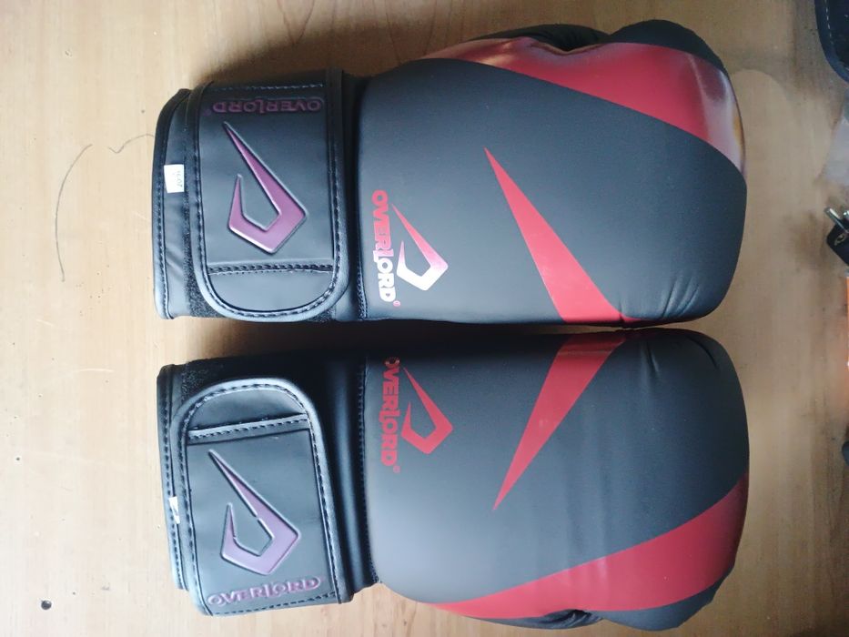 Nowe Rękawice Bokserskie Overlord Riven 16 oz