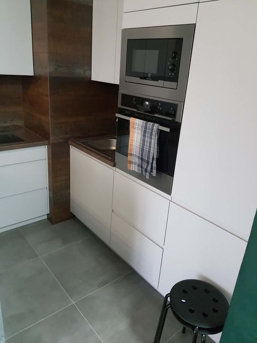 Wnajme 2 pokojowe mieszkanie