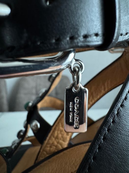 Жіночі шкіряні босоніжки Coach. Відомий американський бренд. Нові