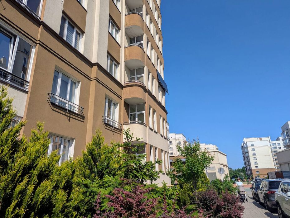 Продаж 2-кімнатної квартири Креаторбуд Квіти Львова