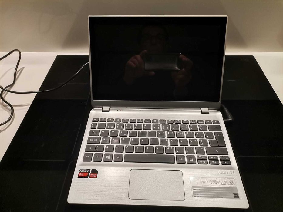 Computador Acer com touch screen